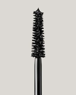 hella-thicc-volumizing-mascara